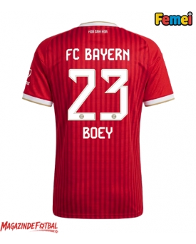 Bayern Munich Sacha Boey #23 Tricou Fotbal Replică 2026-27 Femei Acasa Bayern Munich Sacha Boey #23 Tricou Fotbal Replică 2026-27 Femei Acasa